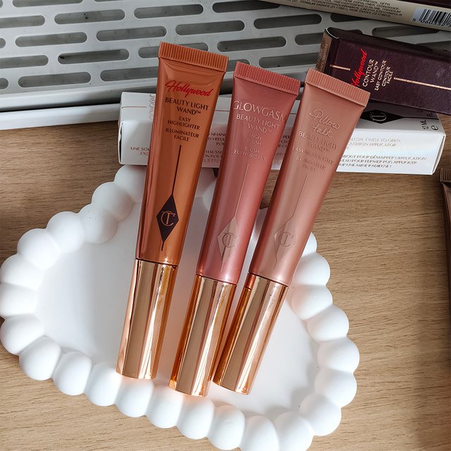 Charlotte Tilbury Liquid Highlighter Pen Powder Blusher Air Cushion Pen Cosmetic Powder Blusher Air Cushion Pen Makeup Cosmetics