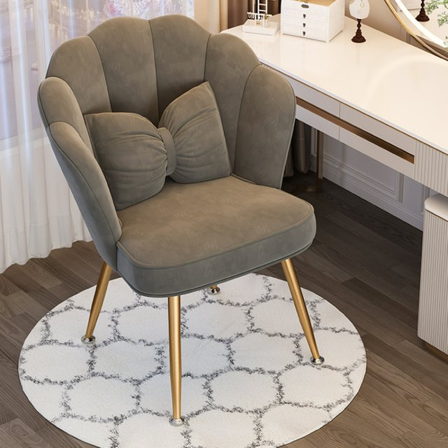 Nordic Style Makeup Stool Modern Simple Chair Light Luxury Dresser Armchair for Girl Bedroom Lovely Dressing Chairs Household