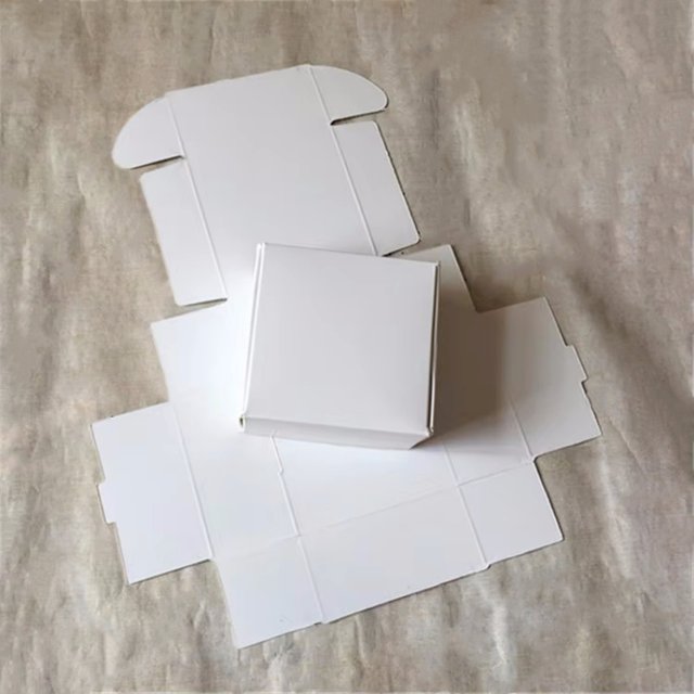 50PCS Blank White Paper Handmade Soap Box Cardboard DIY Hardware Jewelry Wedding Party X-mas Gift Candy Cosmetic Packaging Boxes