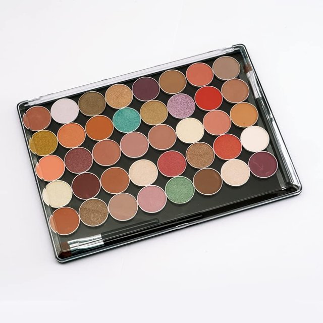 1PC Empty Magnetic Eyeshadow Palette XL Large Makeup Storage Box with 20Pcs Adhesive Metal Stickers Lipstick Dish Blush Powder