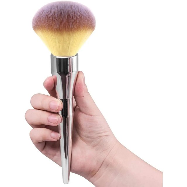 Large Ultra-Soft Synthetic Powder Brush, for Liquid, Cream & Powder Makeup