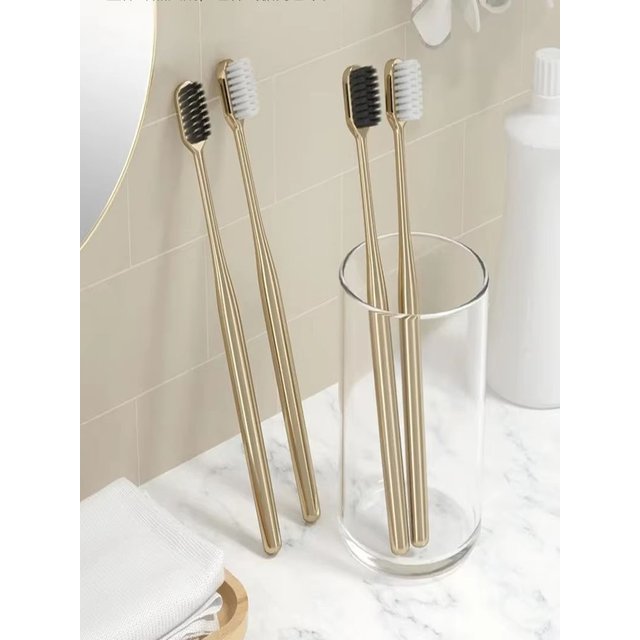 1/2/3/4pcs Gold Toothbrush Luxury Soft Gold Teeth Brush Men Women Adult Toothbrushes Brand New Electroplated Dental Brushes