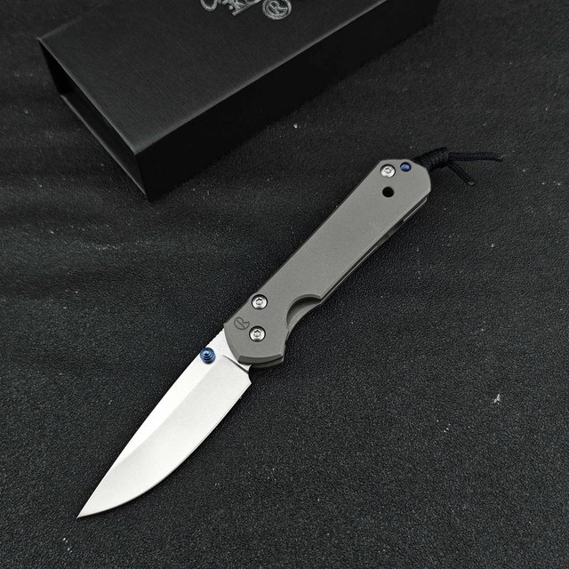 Couteau pliant portable EDC, manche en titane, lame tranchante, chasse en plein air, survie,