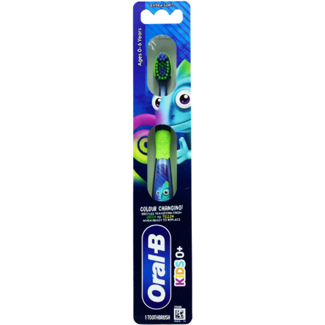 Oral-B Kids 0+ Extra Soft Manual Toothbrush With Colour-Changing Bristles
