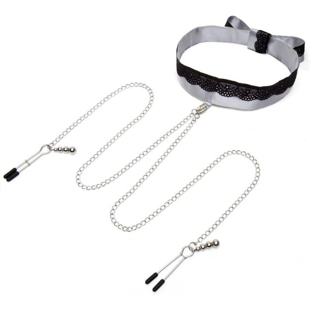 - Collier en satin avec pinces à tétons