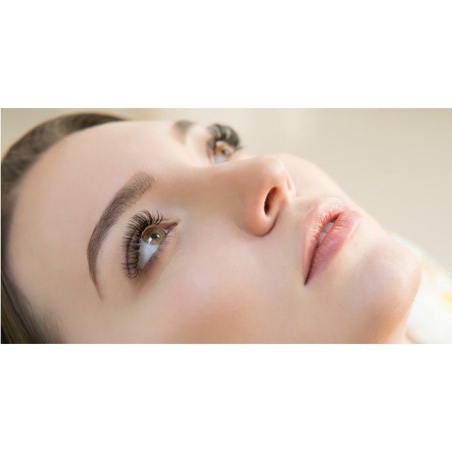 Cutis renovado con un tratamiento reafirmante inyectado facial