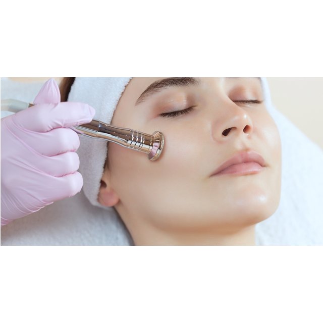 1 oder 2x 60 Min. Mikrodermabrasion für das Gesicht für 1 Person
