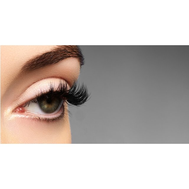 Augenbrauen- und Wimpernlifting opt. inkl. Zupfen & Färben
