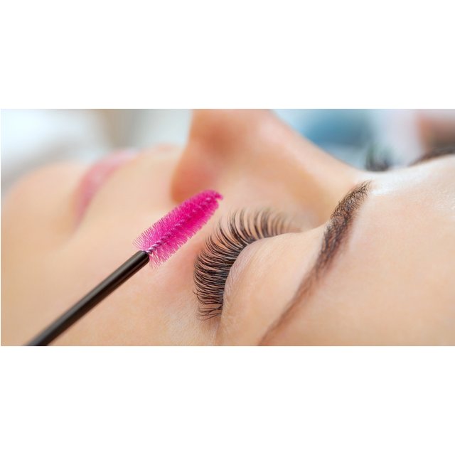 Lifting y tinte de pestañas, visagismo de cejas y henna