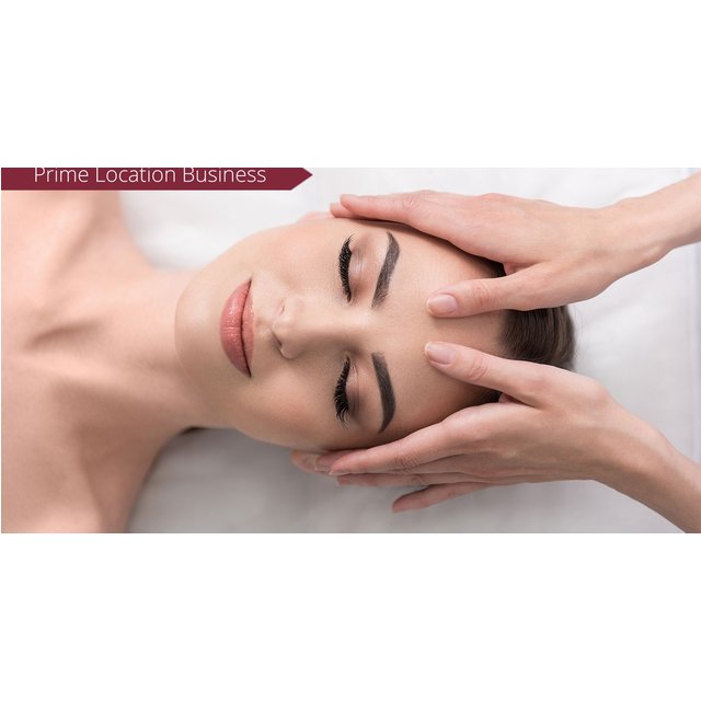 Back massage and Deep Cleansing Hydration Facial