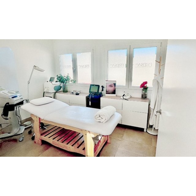 1 sesion de exosomas con dermapen en rostro completo