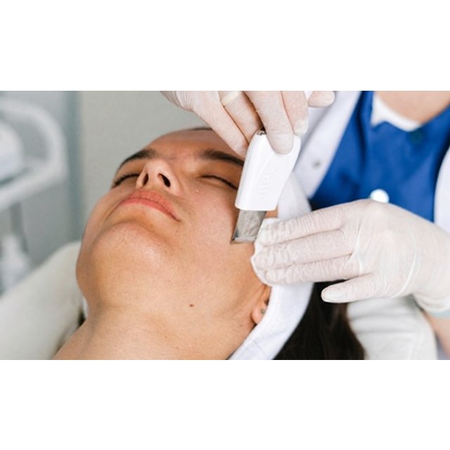 1 sesión de tratamiento de bienestar facial con limpieza profunda exfoliación y mascarilla