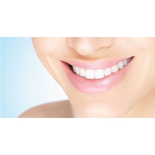 In-Chair Teeth Whitening
