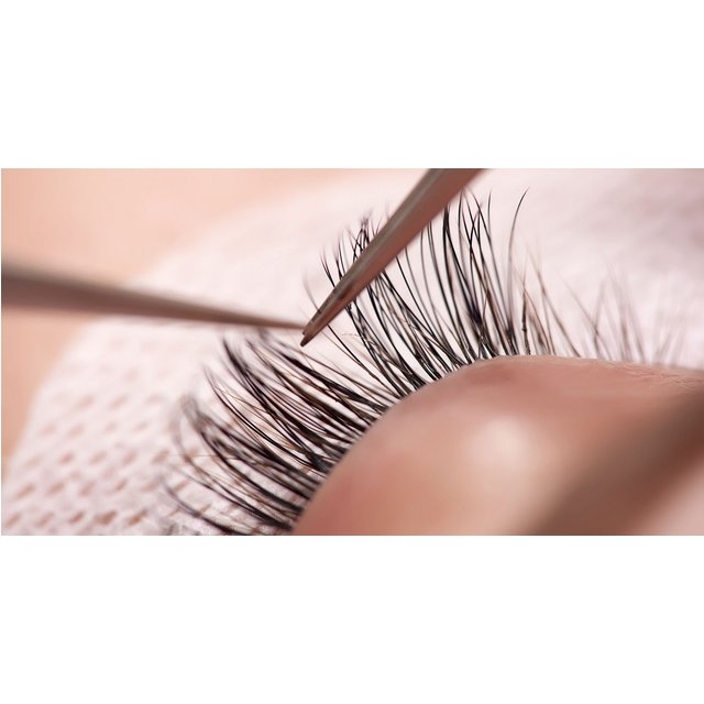 Wimpernverlängerung Classic opt. inkl. Auffüllen für 1 Person