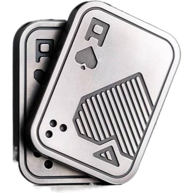 1 PIÈCE Poker A K Métal Push Poker EDC Gyroscope à Bout de Doigt Jouet de Décompression Métal Deux Couches Carte à Jouer Poker Bureau Jouet Décontracté Rotateur pour Doigts white