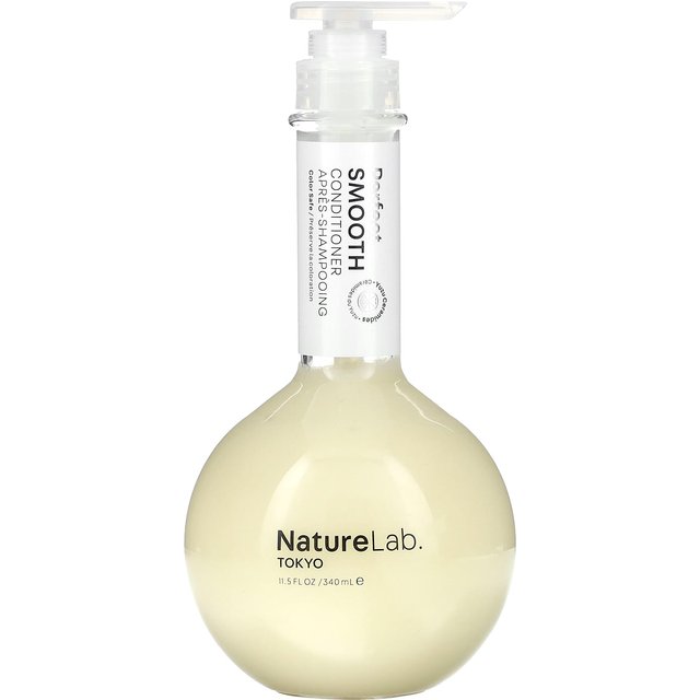 NatureLab Tokyo, Perfect Smooth Conditioner, 325 ml (340 ml) white