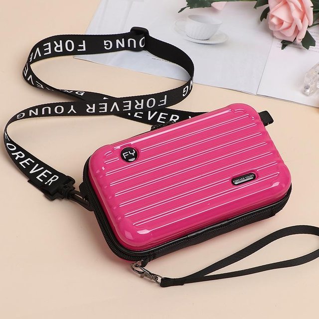Damentasche Neu 2023 Umhängetasche Umhängetasche Make-up-Tasche Reisenetzwerk Rote kleine Tasche Mini-Telefontasche Damen Umhängetasche black