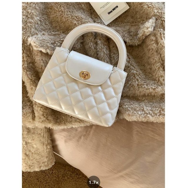 Petit Sac à Main Diamant Style Parfum pour Femmes Nouveau Sac à Main d'Été Haut de Gamme Sac Bandoulière pour Femmes beige