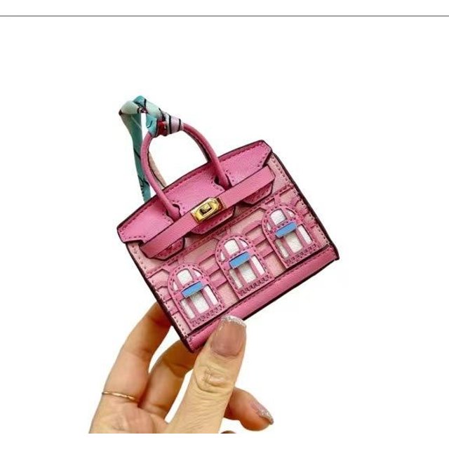 H Home Neue Mini-Anhänger Kleines Haus Platin Tasche Kreative Süße Lippenstift Tasche Kopfhörer Charter Schlüssel Tasche 8x4x9 rosa