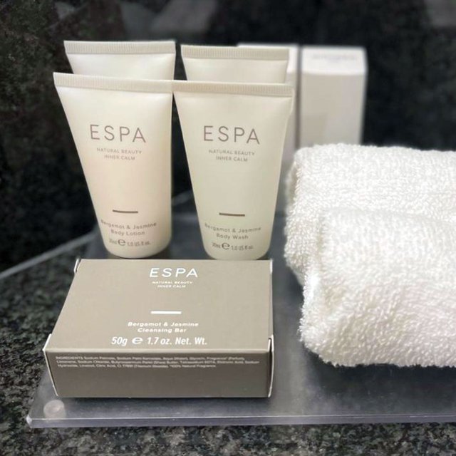 ESPA - Natural Beauty Inner Calm | Travel Set - Body Wash, Conditioner, Lotion & Polish