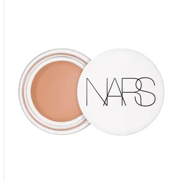 Light Reflecting Foundation