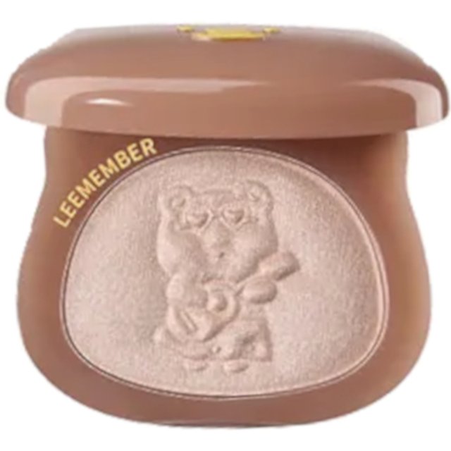 LEEMEMBER - Bear Hydrating Blush & Highlighting Powder Hawaii - 5g - PU05 Hazelnut Brown
