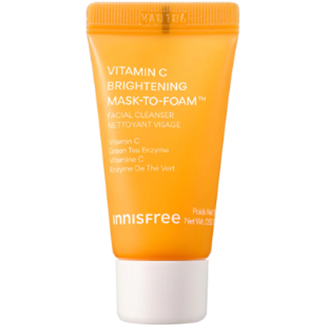 innisfree - Rozjaśniający płyn do mycia twarzy z witaminą C w formie maski-pianki - 15g