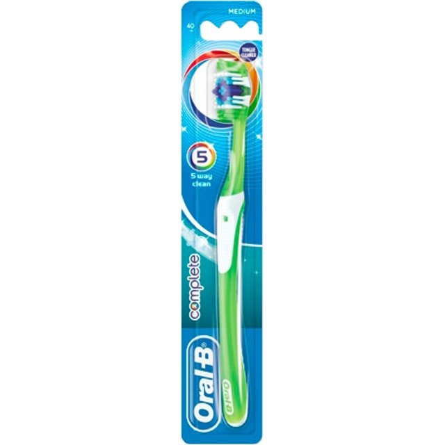 Oral-B Complete 5 Medium Toothbrush