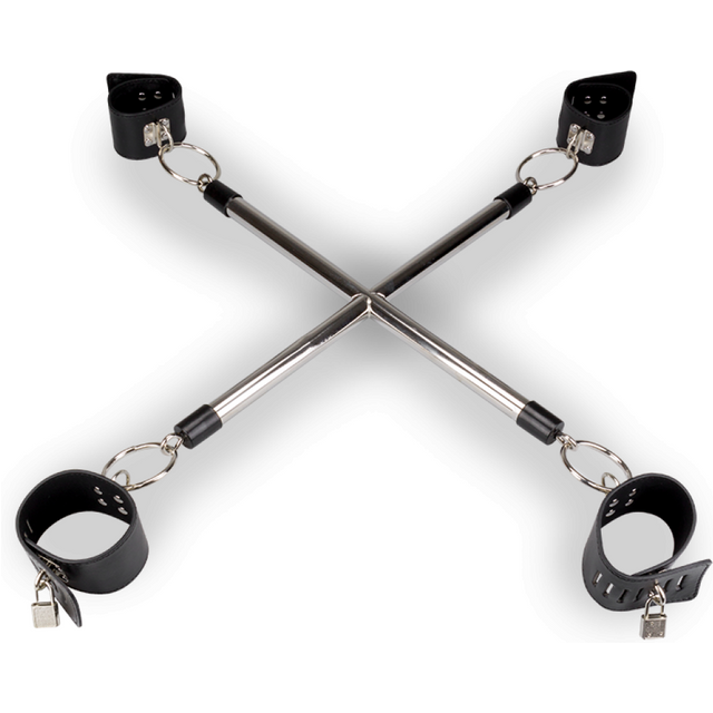 Contrainte croix chevilles poignets