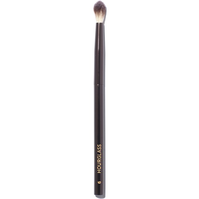 Hourglass Nº 6 Tapered Blender Brush