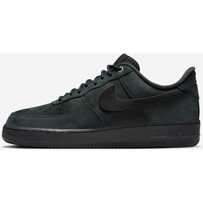 Tênis Nike Air Force 1 '07 WB Masculino