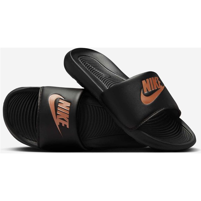 Chinelo Nike Victori One Feminino