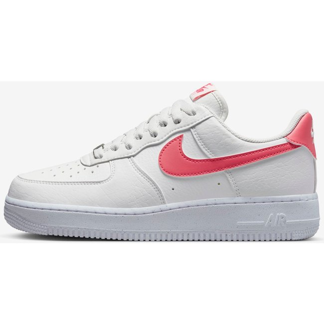 Tênis Nike Air Force 1 '07 SE Feminino