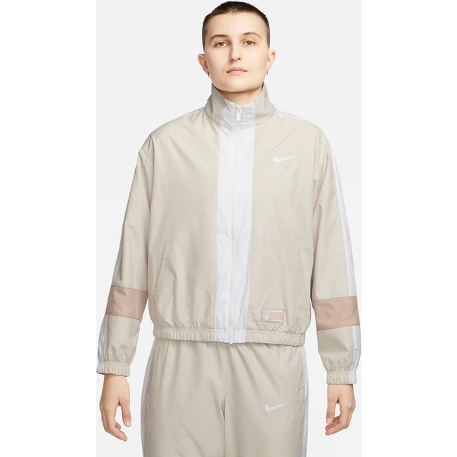 Jaqueta Nike Estados Unidos Essential Feminina
