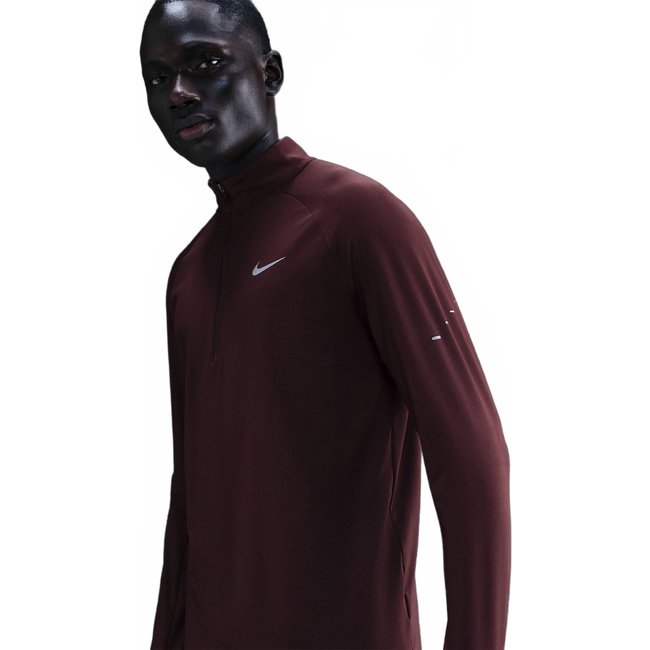 Camiseta Nike Stride Masculina