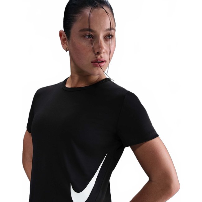 Camiseta Dri-FIT Nike Swoosh Feminina
