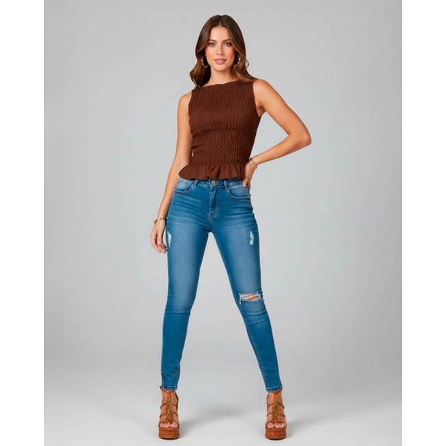Calça Jeans Feminina com Ziper Na Lateral da Barra 22101 Média Consciência