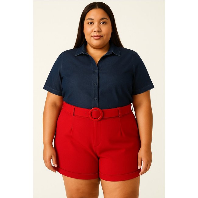 Shorts Feminino Plus Size Vermelho com Cinto Elegante