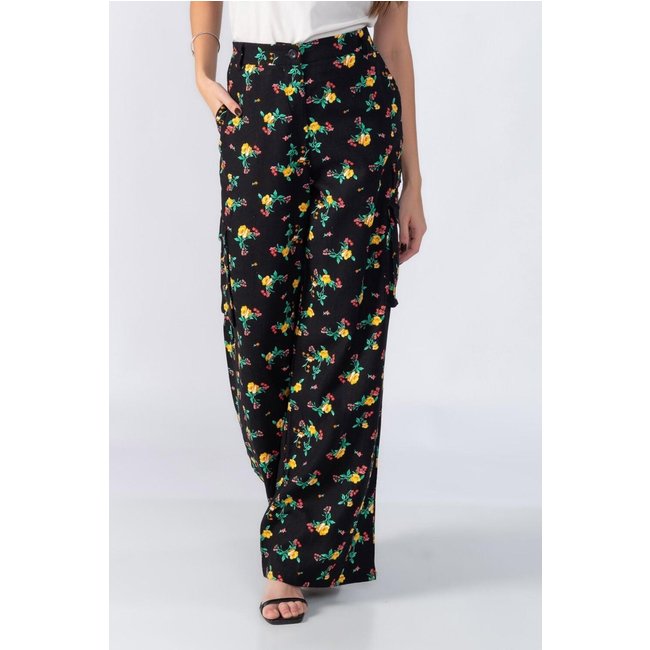 Calca cargo pantalona florida Preto