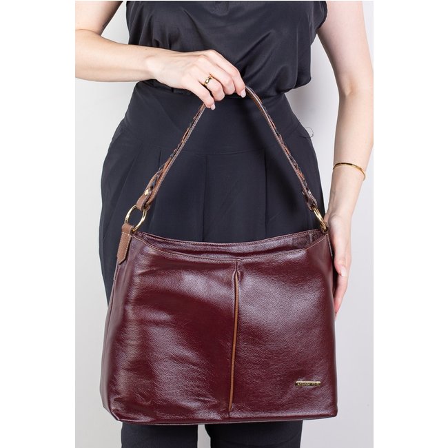 Bolsa de ombro em couro liso Flávia - Marsala/Whisky