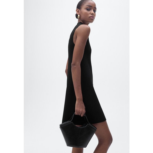 Vestido Mango Curto Tricot Preto