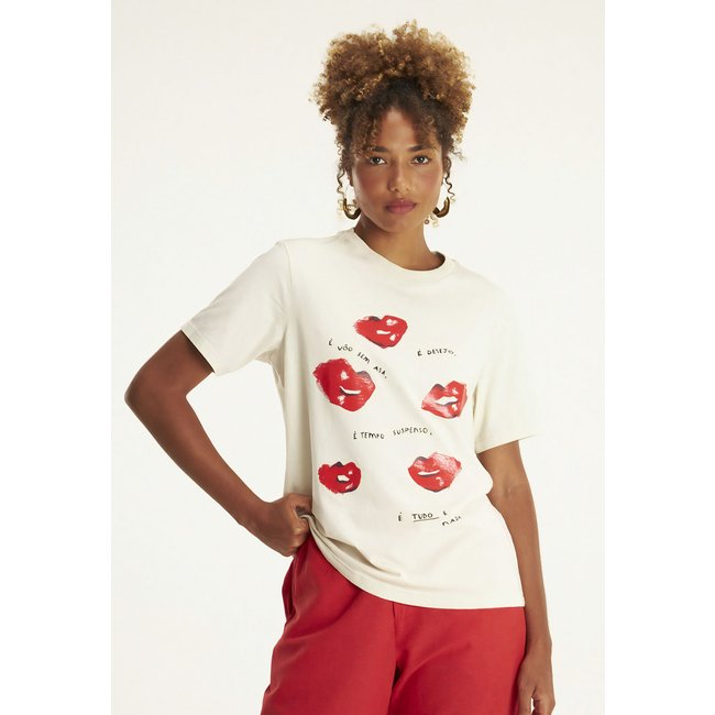 Camiseta Cantão Reta Classic Desejo Off-White