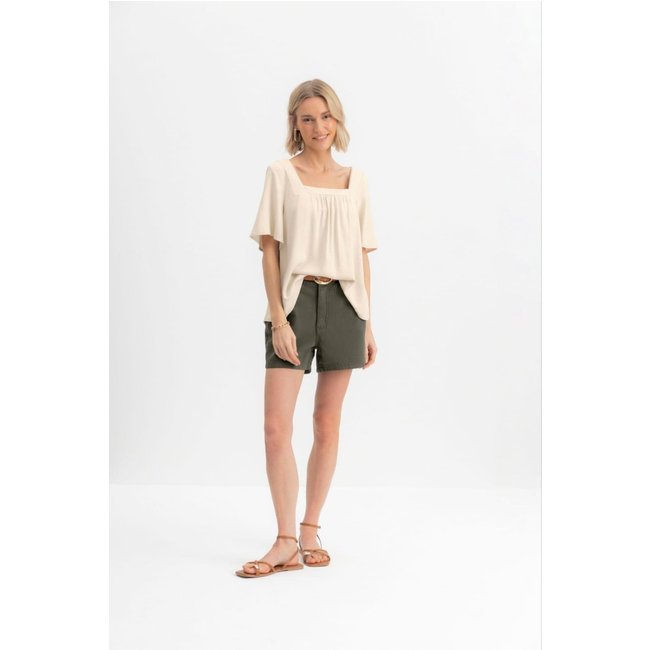 Blusa feminina em viscose sarjada Essendi Off-white