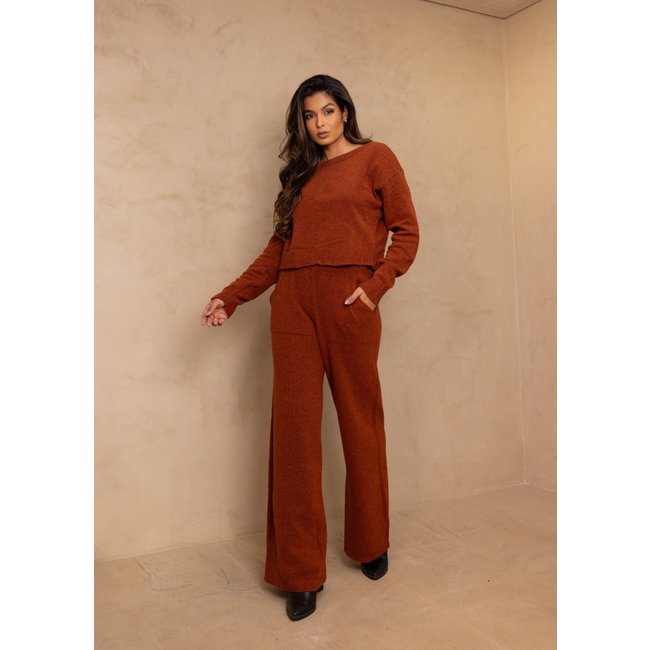 Conjunto Tricot Moysse Blusa Manga Longa e Calça Flare Venk Cia do Vestido Terracota