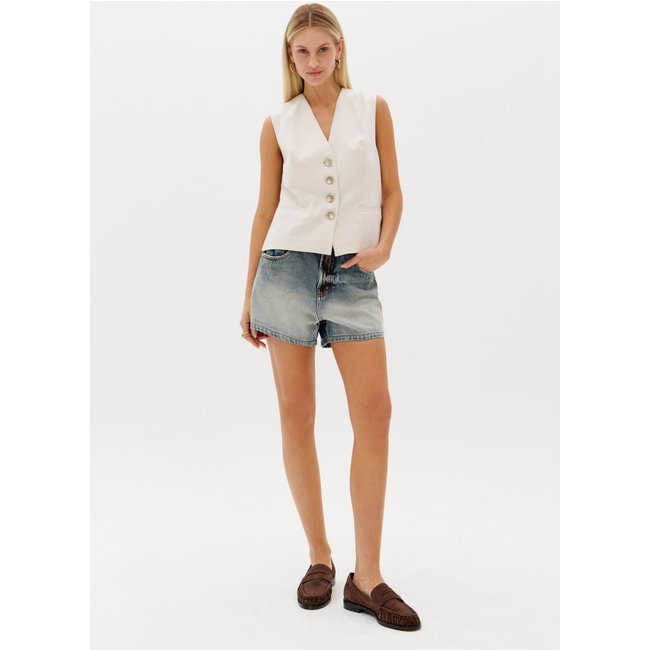 Short Jeans Relaxed Com Cintura Alta Lança Perfume