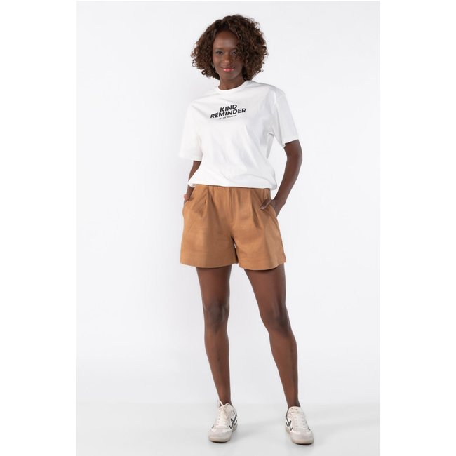 Short em suede com pence Marrom