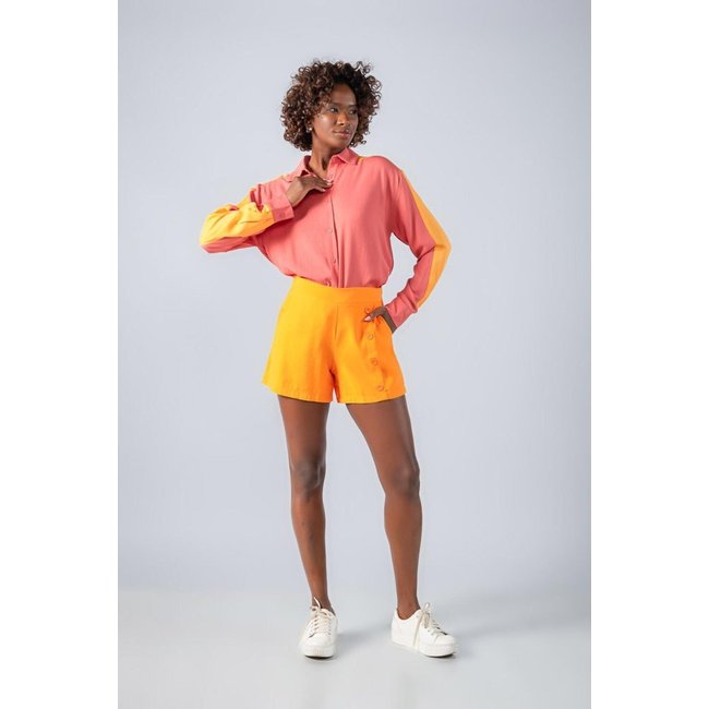 Shorts em viscose detalhe botoes ziper lateral Laranja