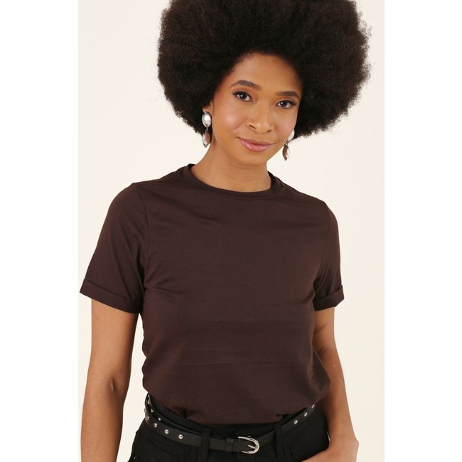T-Shirt Pop Me Em Meia Malha Básica Decote Redondo Chocolate