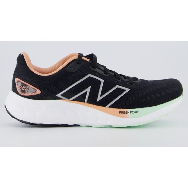 Tênis New Balance Fresh Foam 680 V8 Feminino Preto e Rosé