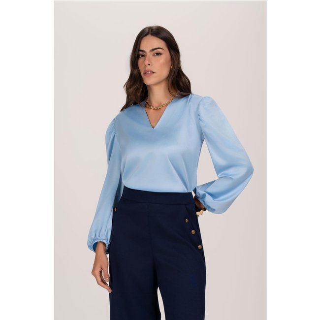Blusa Feminina De Cetim Decote V E Manga Bufante Elegante